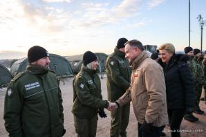 [VIDEO] Spotkanie ze służbami na granicy polsko-białoruskiej