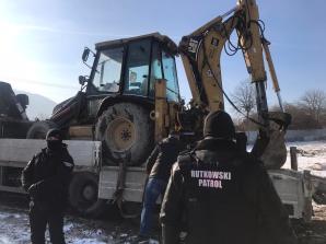 [VIDEO] Koparkę odzyskał właściciel po 2 latach. Skuteczna akcja Rutkowskiego!