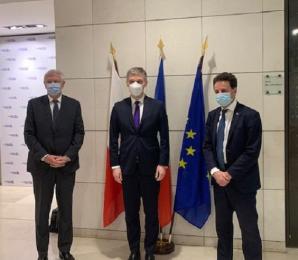 Minister Piotr Nowak w Paryżu: sprawiedliwa transformacja energetyczna to ochrona europejskiego przemysłu i miejsc pracy