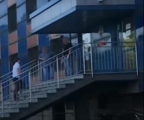 [VIDEO] 1,8 mln zł w reklamówce, trup i 11 wirtualnych BMW. Po akcji Biura RUTKOWSKI w czwartek w Katowicach początek procesu syna kandydatki na prezydenta Zabrza!