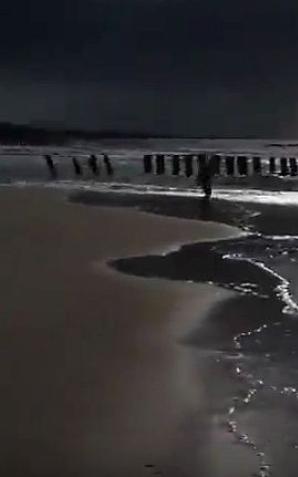[VIDEO] MIELNO: Poczuj przyjemność morza spacerując wzdłuż niesamowitego wybrzeża