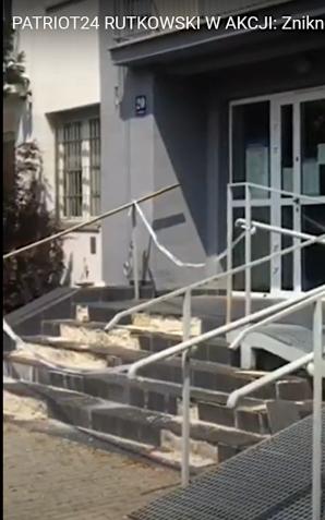 [VIDEO] Zniknęło 300 tys. zł, zniknął traktor! Po sukcesie skierowania aktu oskarżenia ws. wyłudzenia 3 mln zł metodą „na BMW”, Rutkowski udziela wsparcia Bogdanowi Kaczmarczykowi w kolejnym problemie!