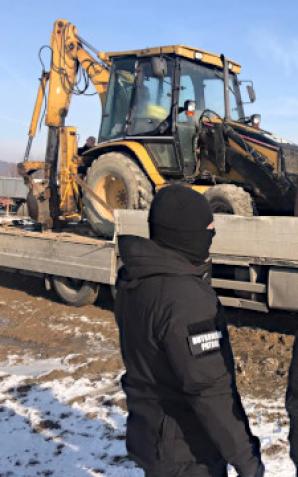 [VIDEO] Koparkę odzyskał właściciel po 2 latach. Skuteczna akcja Rutkowskiego!