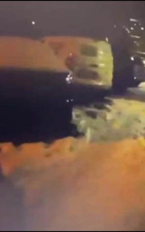 [VIDEO] Białostoccy policjanci znaleźli kobietę, która wyszła w środku nocy z mieszkania ubrana tylko w koszulę nocną