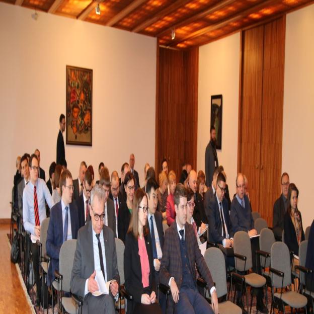 Konferencja: Bliski wschód – wyzwania i perspektywy rozwoju sytuacji w Ambasadzie RP